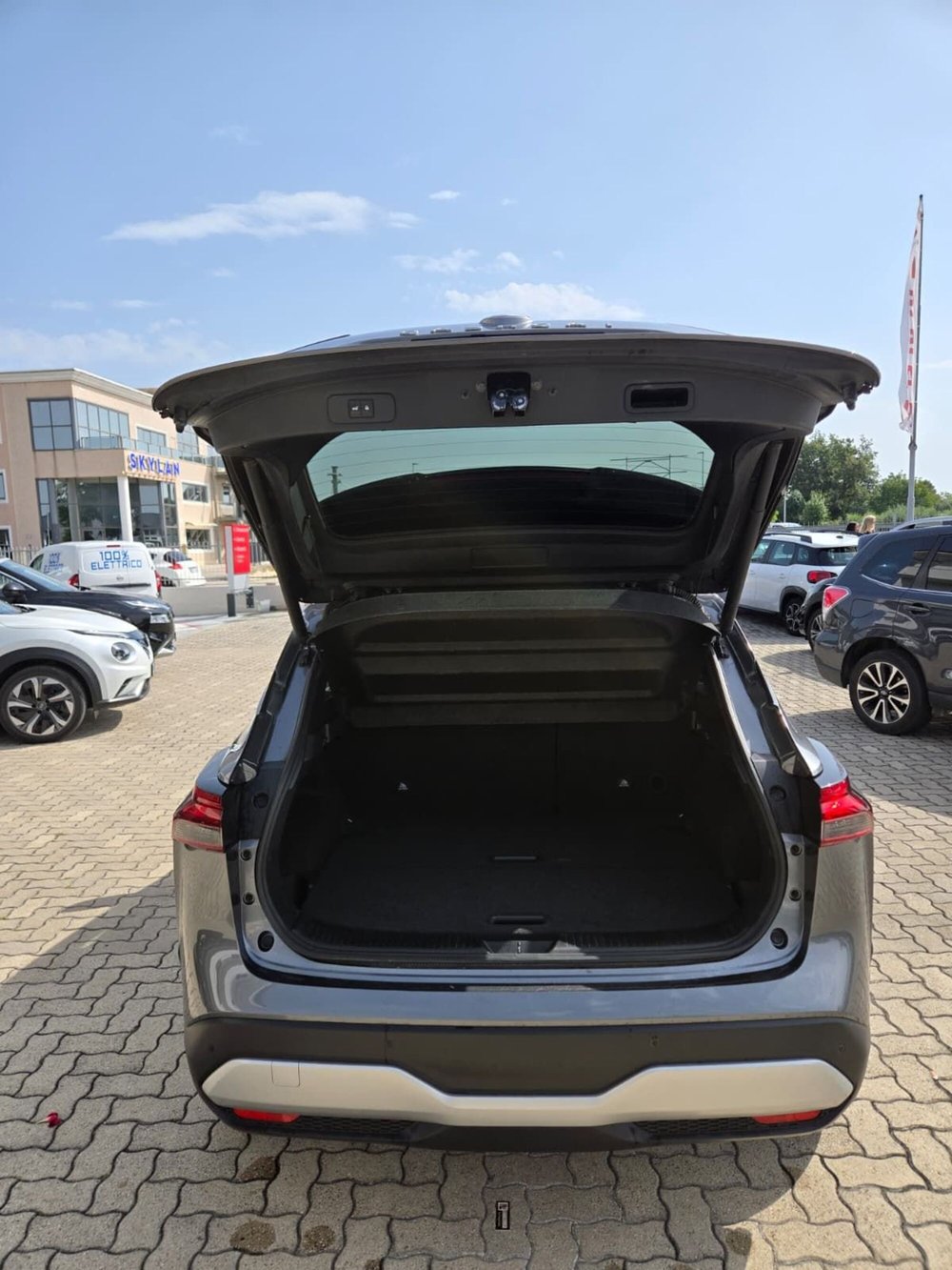 Nissan Qashqai usata a Macerata (9)
