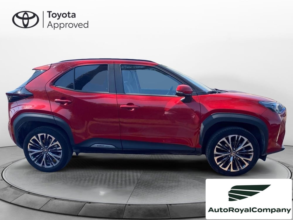 Toyota Yaris Cross usata a Roma (11)