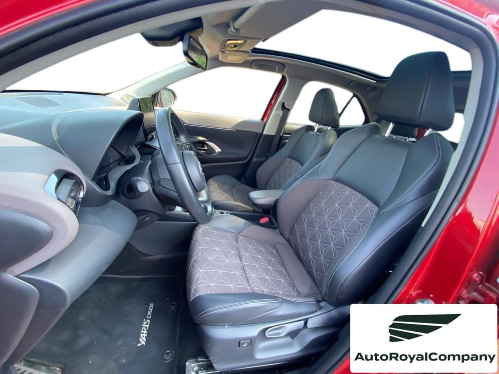 Toyota Yaris Cross usata a Roma (4)