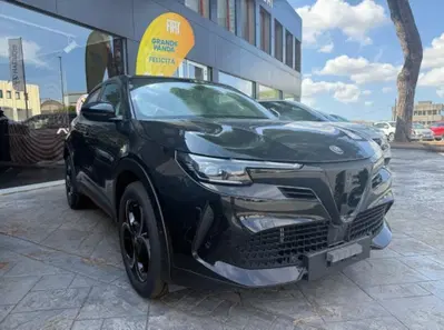 Alfa Romeo Junior 1.2 ibrida Q4 Intensa 145cv edct6 nuova a Latina