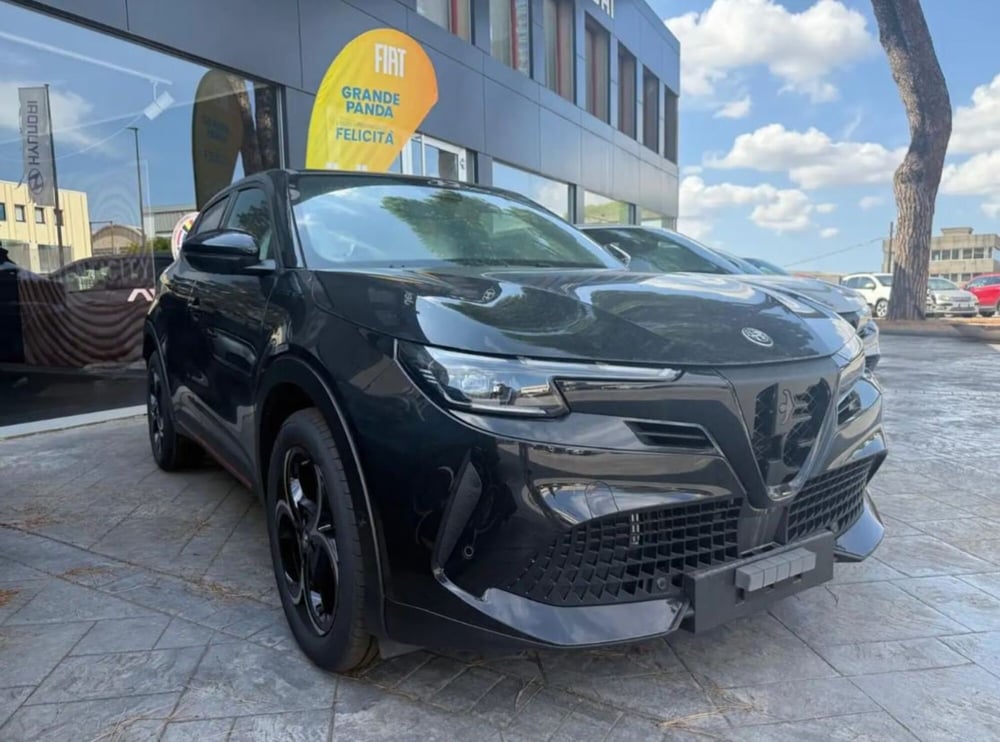 Alfa Romeo Junior nuova a Latina