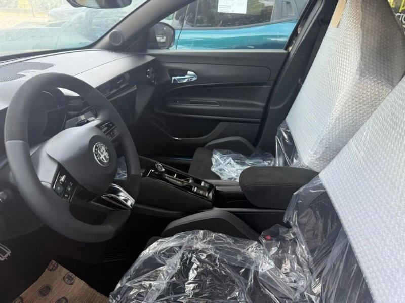 Alfa Romeo Junior nuova a Latina (4)