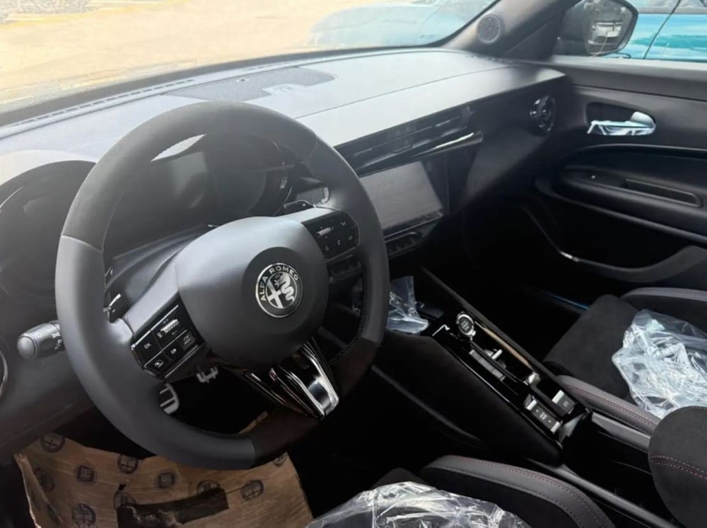 Alfa Romeo Junior nuova a Latina (5)