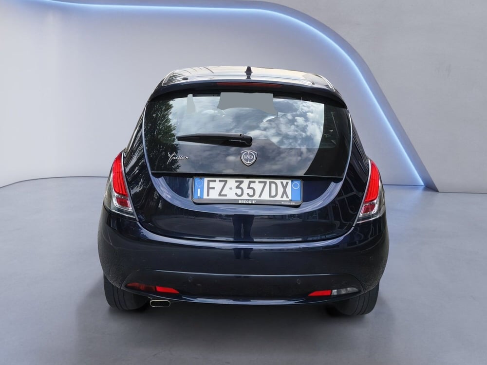 Lancia Ypsilon usata a Padova (5)