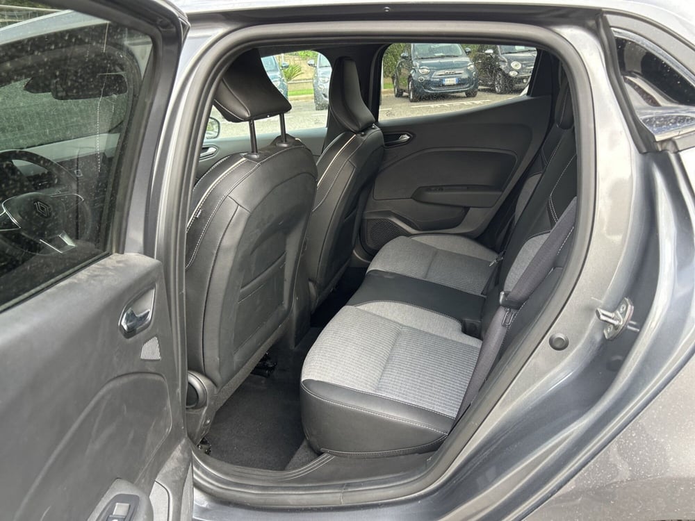 Renault Clio usata a Roma (12)