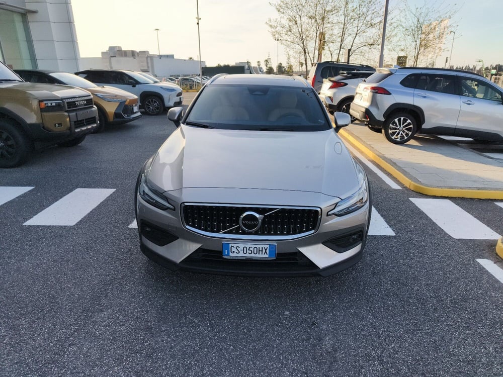 Volvo V60 Cross Country usata a Reggio Calabria (4)