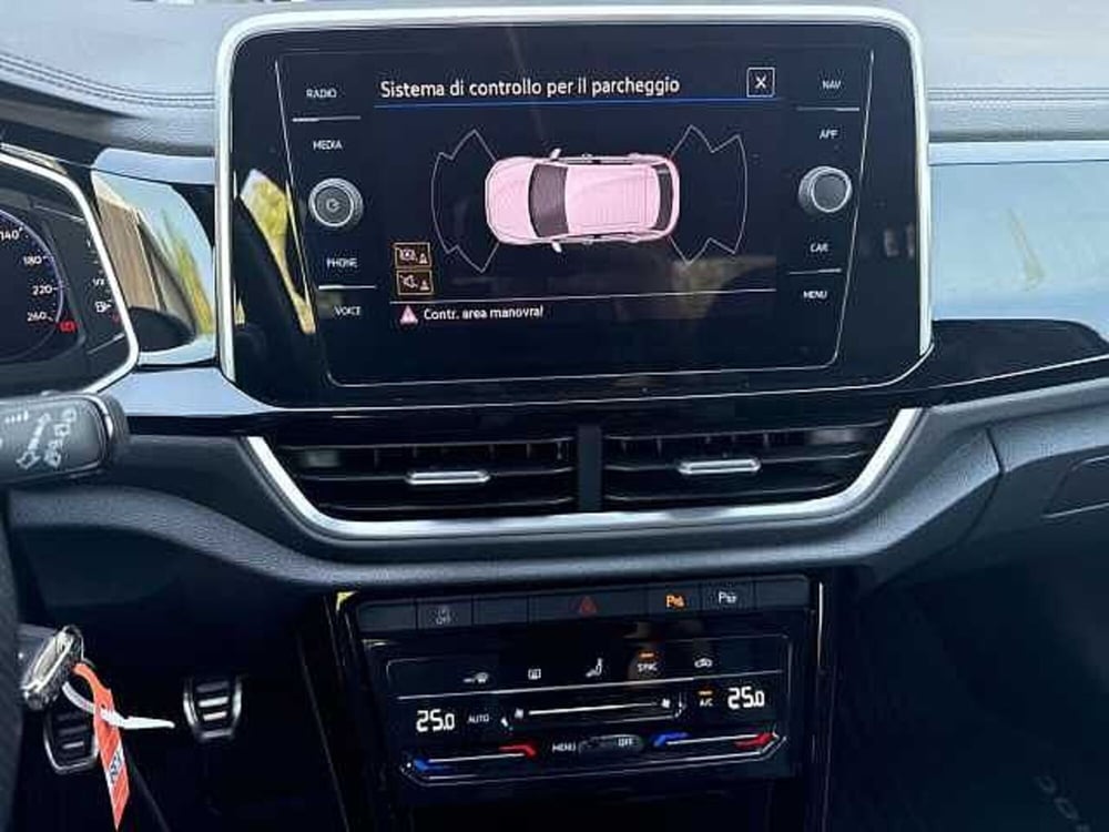 Volkswagen T-Roc usata a Napoli (18)