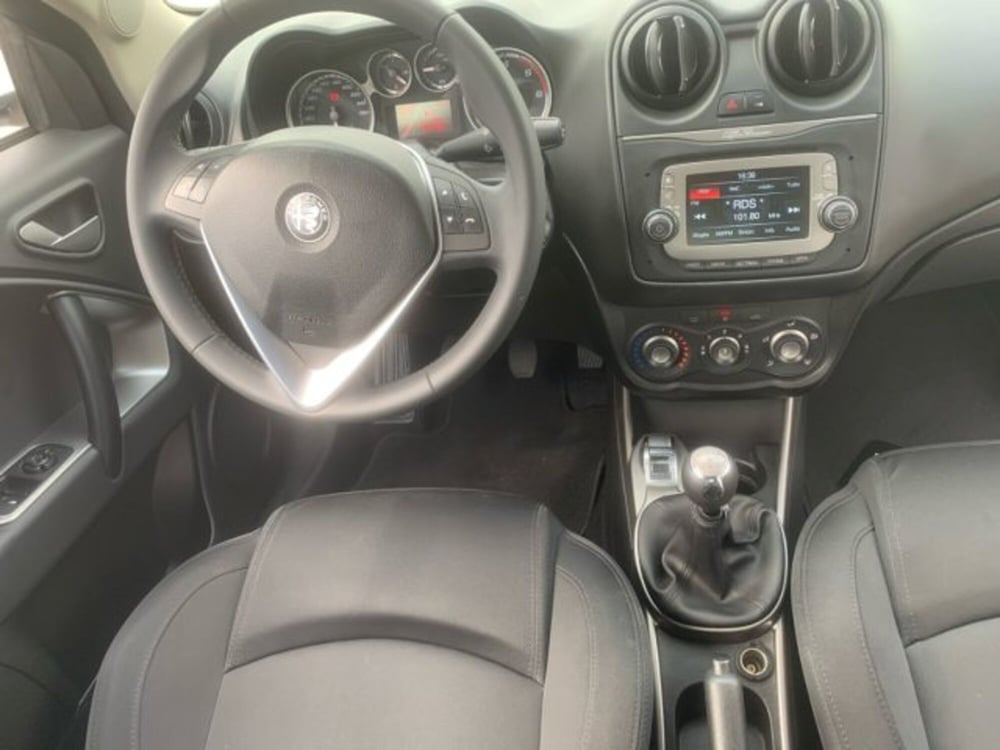 Alfa Romeo MiTo usata a Livorno (11)