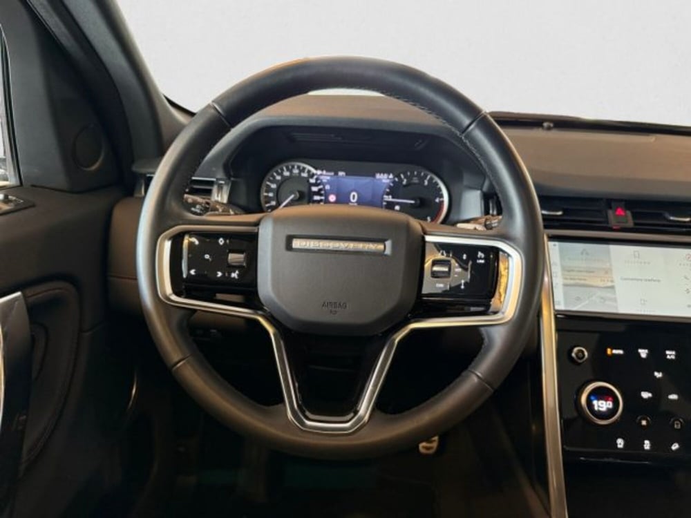 Land Rover Discovery Sport usata a Livorno (16)