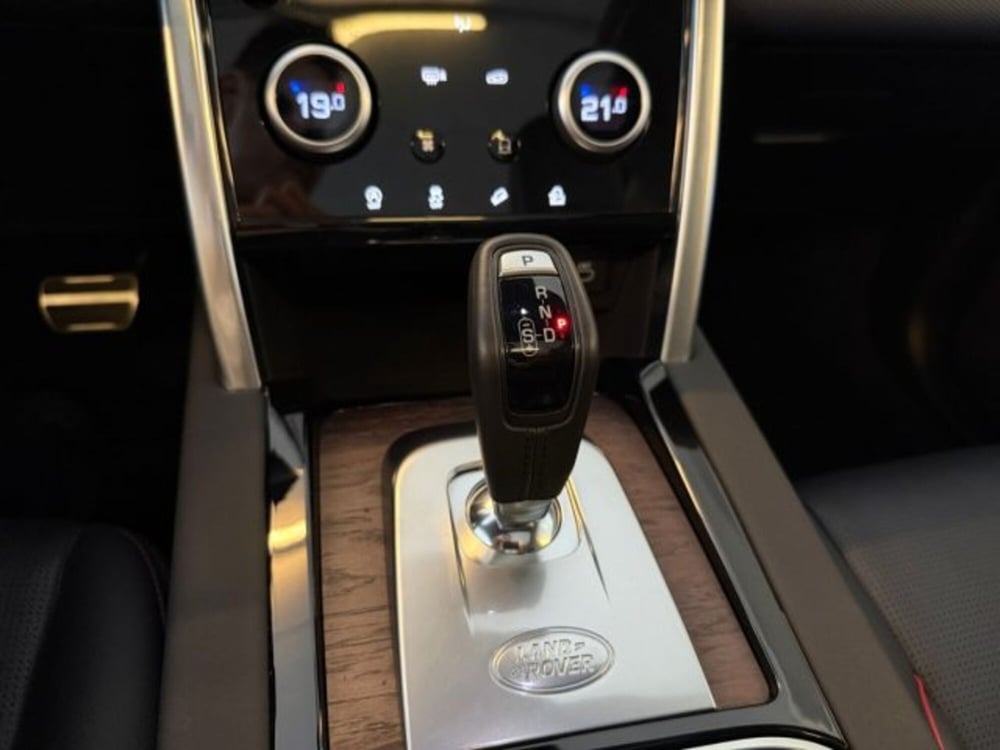 Land Rover Discovery Sport usata a Livorno (17)