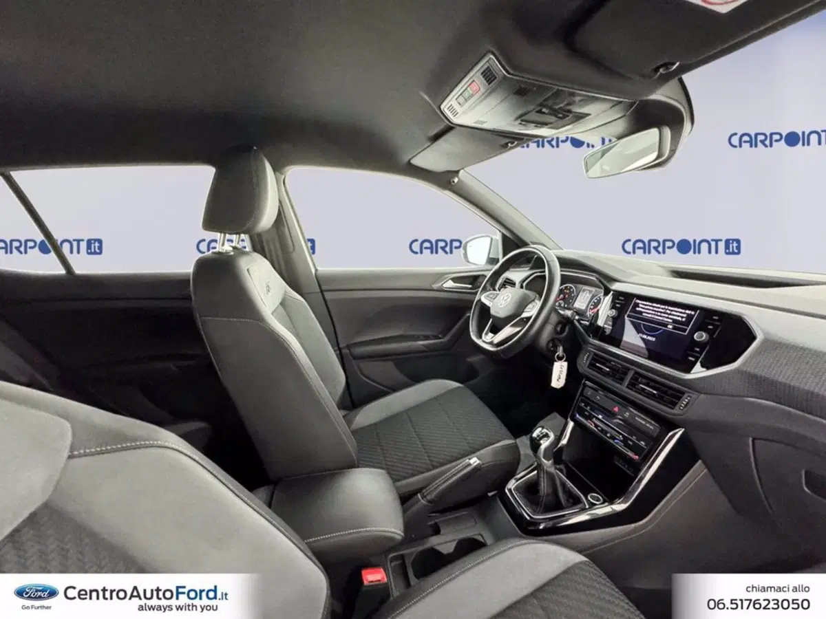 Volkswagen T-Cross usata a Roma (6)