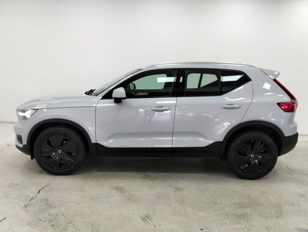 Volvo XC40 usata a Como (8)