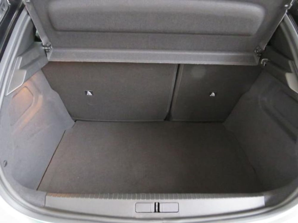 Lancia Ypsilon usata a Lodi (9)