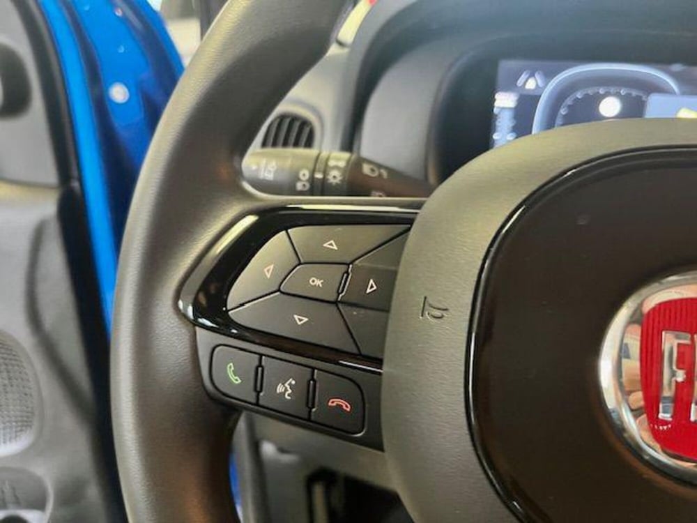Fiat Panda nuova a Verbano Cusio Ossola (13)