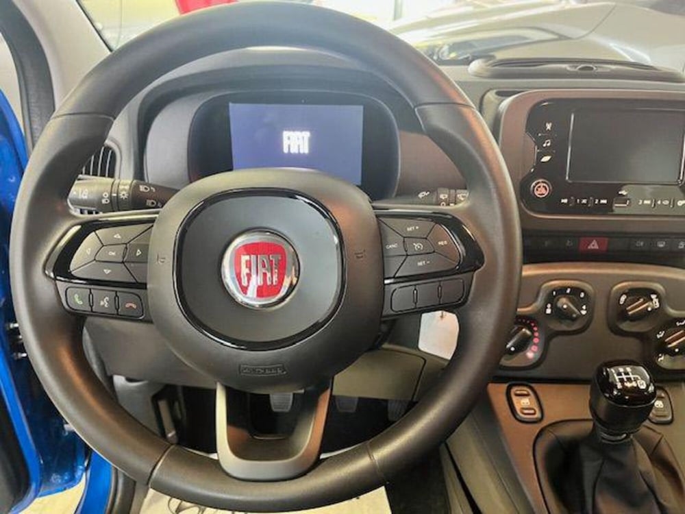 Fiat Panda nuova a Verbano Cusio Ossola (8)