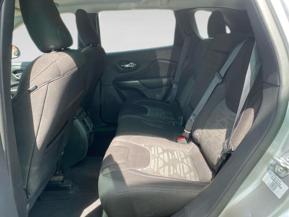 Jeep Cherokee usata a Torino (8)