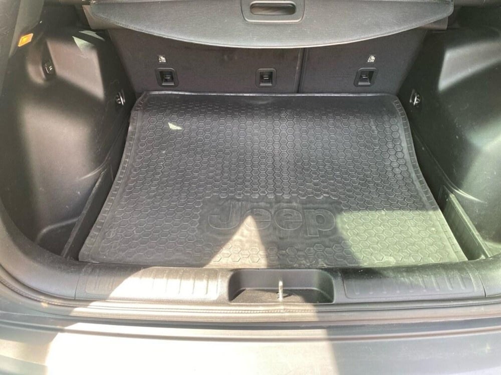Jeep Cherokee usata a Torino (9)