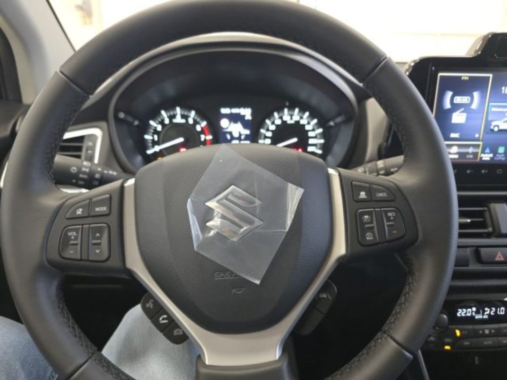 Suzuki S-Cross nuova a Reggio Emilia (15)