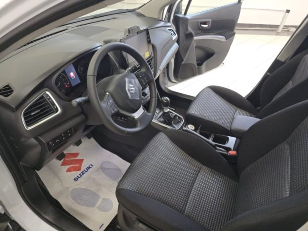Suzuki S-Cross nuova a Reggio Emilia (9)
