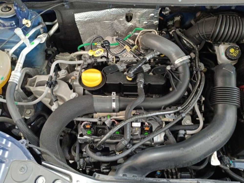 Dacia Duster usata a Catania (19)