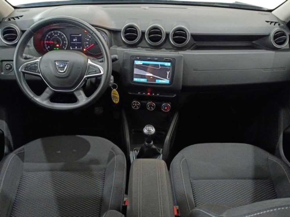 Dacia Duster usata a Catania (7)