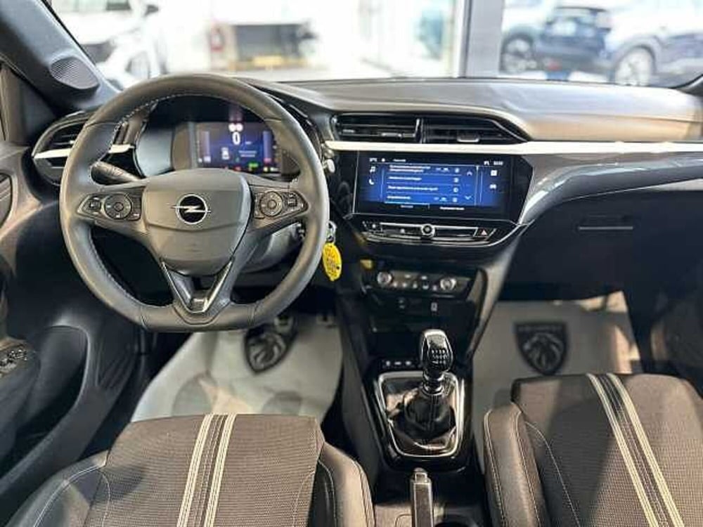 Opel Corsa usata a Venezia (10)