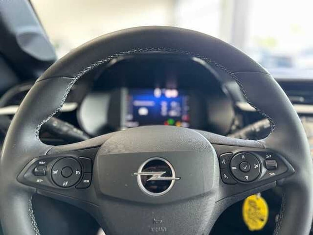 Opel Corsa usata a Venezia (12)