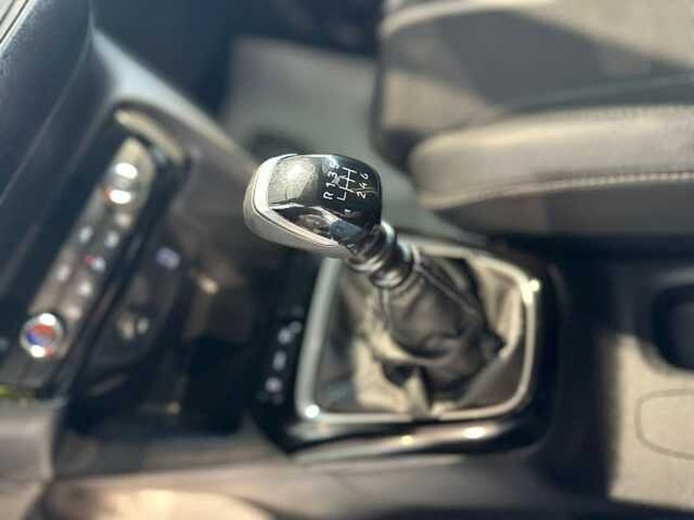 Opel Corsa usata a Venezia (17)