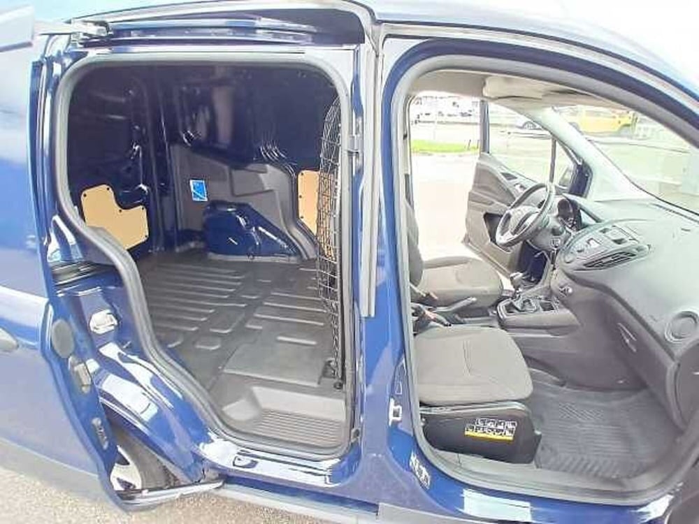 Ford Transit Courier usata a Treviso (10)