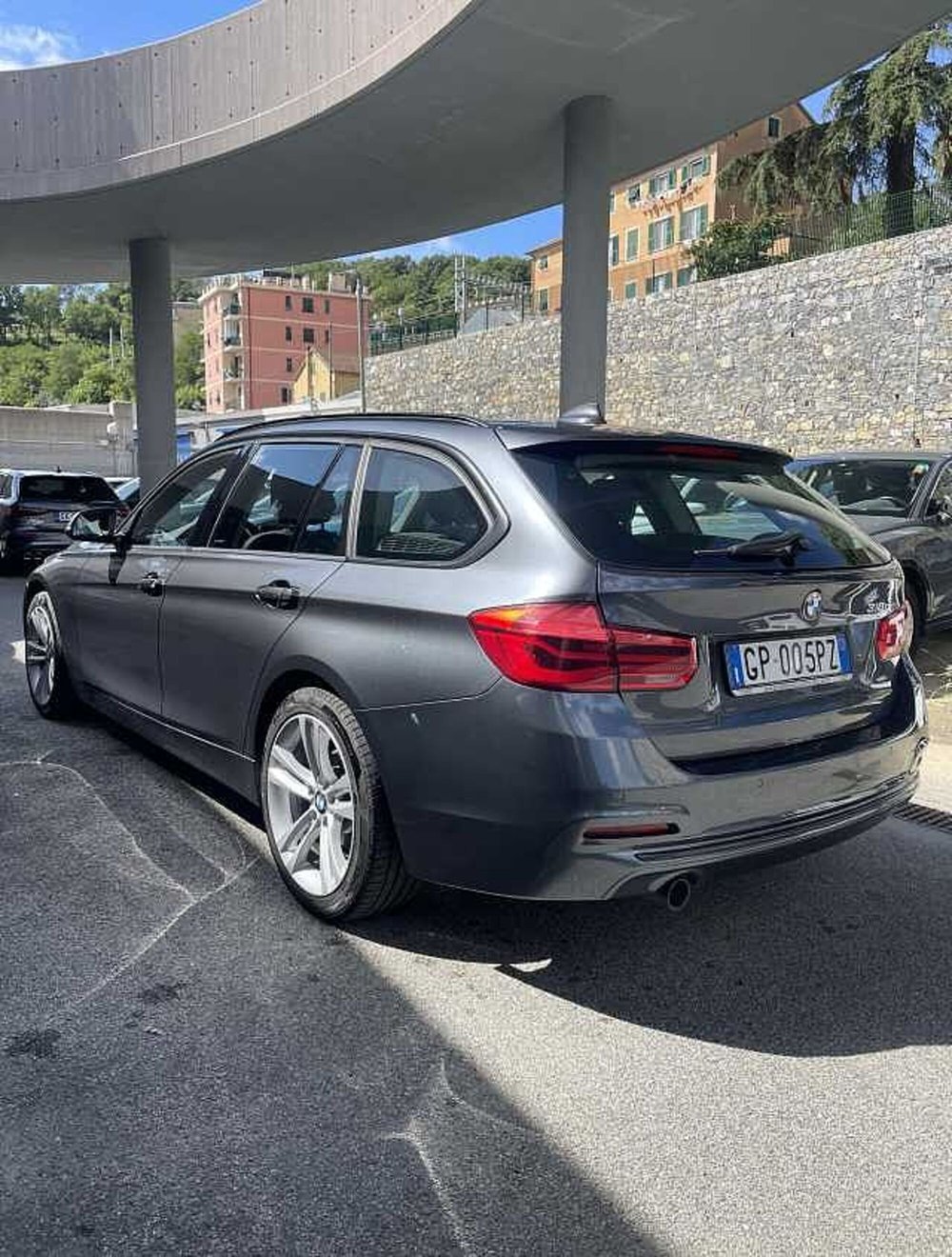BMW Serie 3 Touring usata a Genova (2)