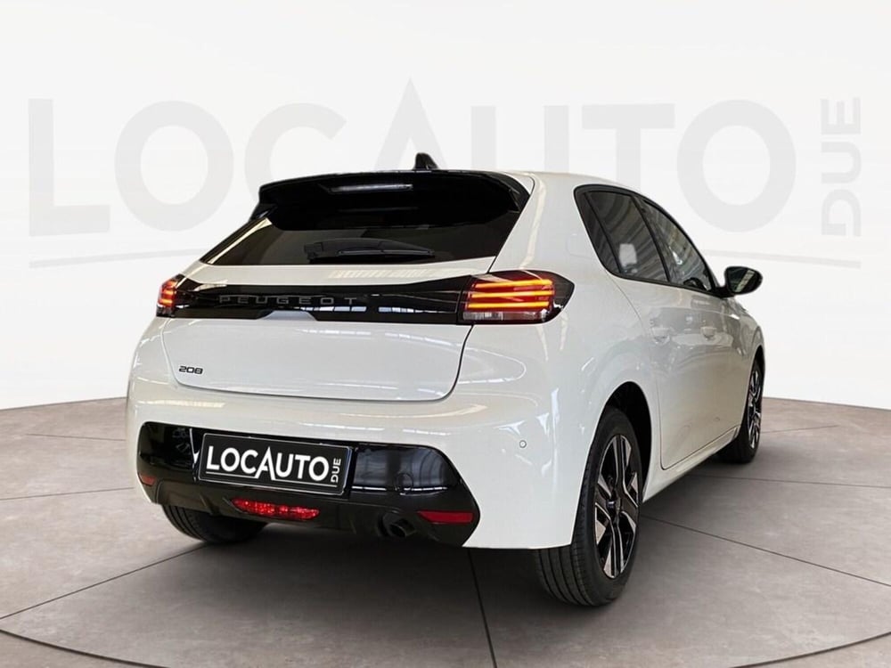 Peugeot 208 nuova a Torino (4)