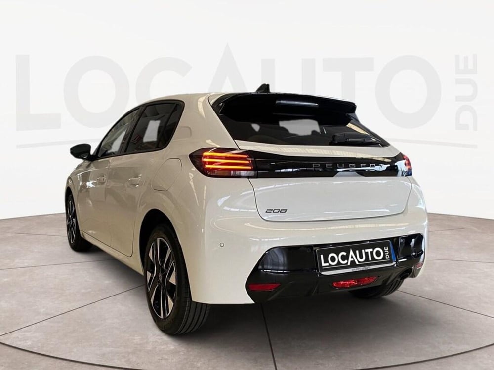 Peugeot 208 nuova a Torino (5)