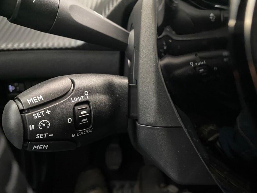 Peugeot 2008 nuova a Torino (14)