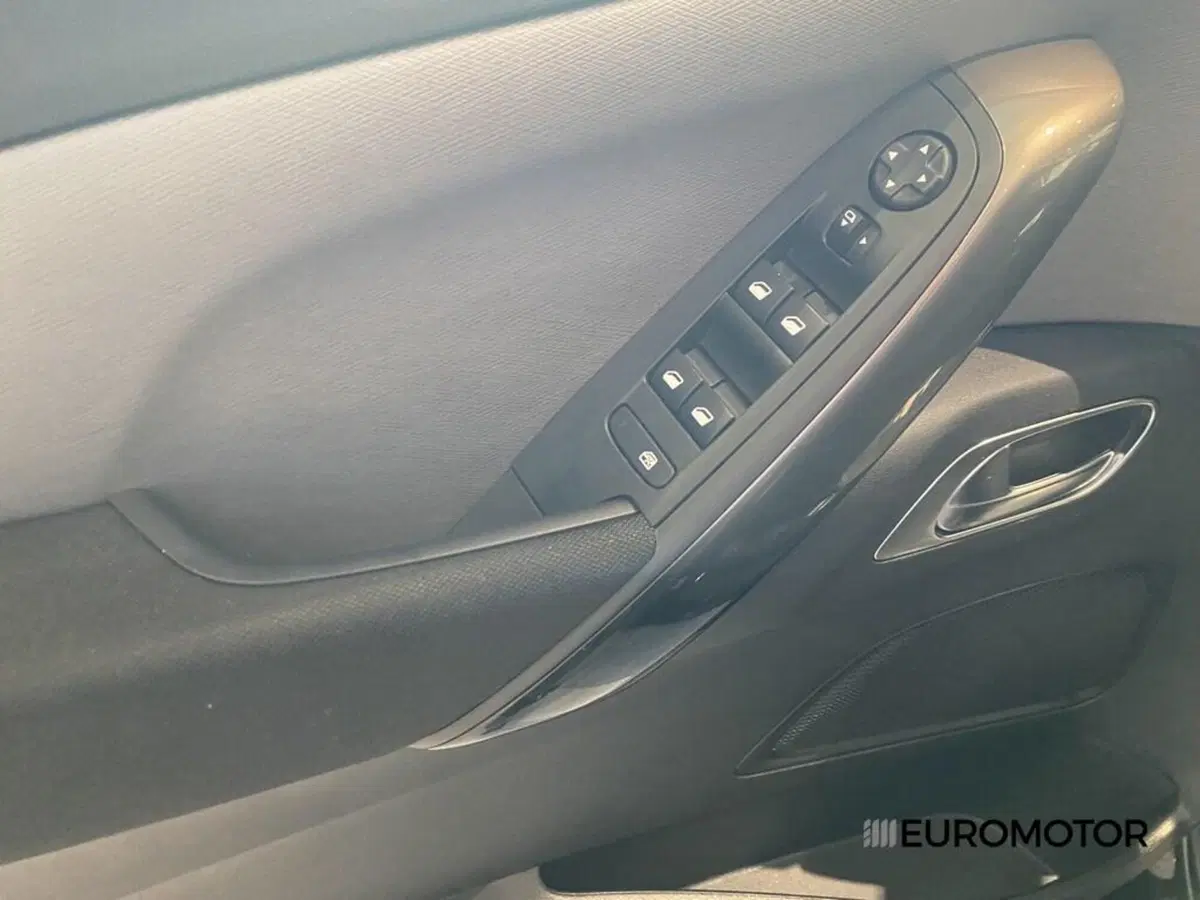Citroen Grand C4 SpaceTourer usata a Bari (13)