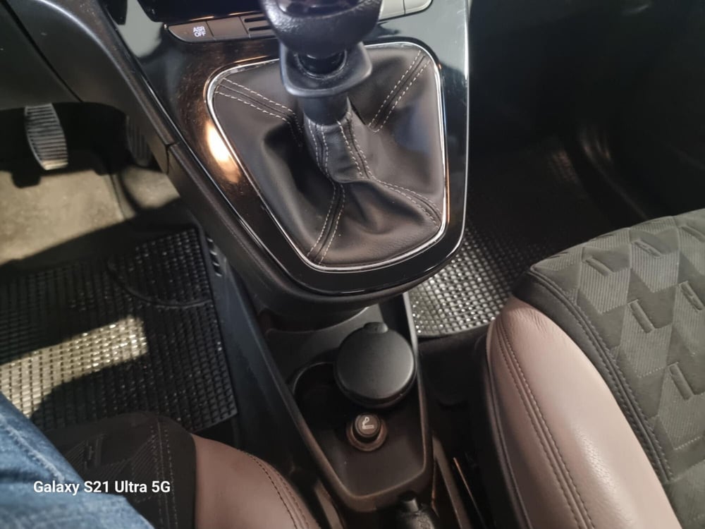 Lancia Ypsilon usata a Alessandria (7)