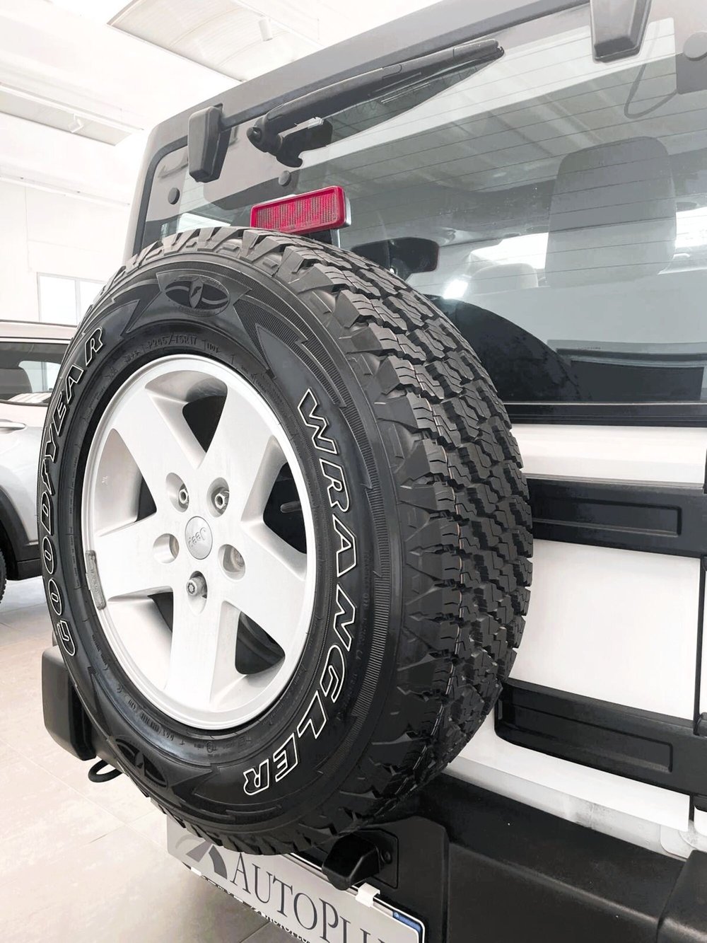 Jeep Wrangler usata a Sassari (5)