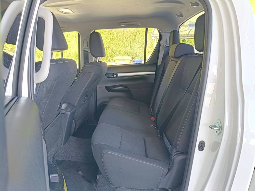 Toyota Hilux usata a Ascoli Piceno (10)