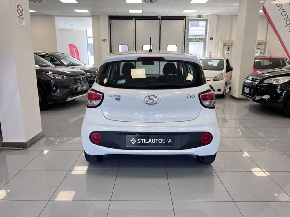 Hyundai i10 usata a Prato (5)