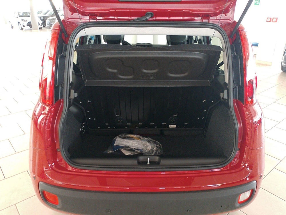 Fiat Panda Cross nuova a Lecce (14)