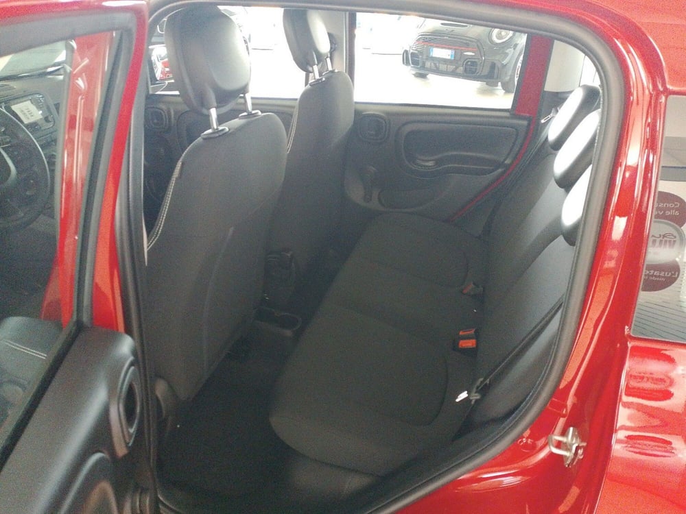 Fiat Panda Cross nuova a Lecce (18)