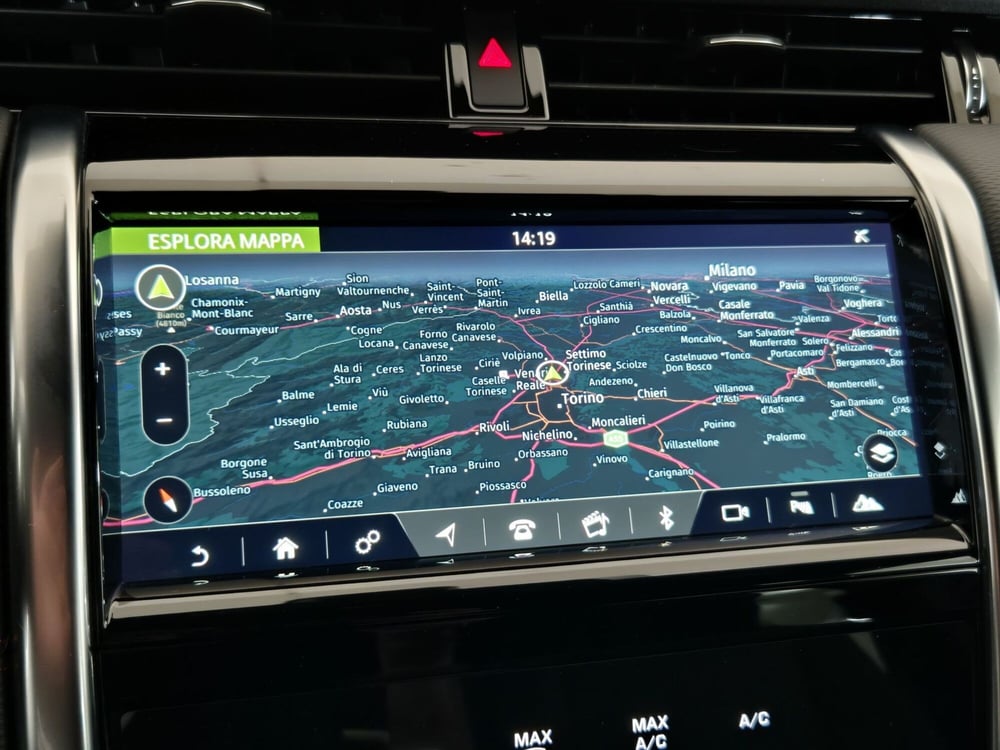 Land Rover Discovery Sport usata  (12)
