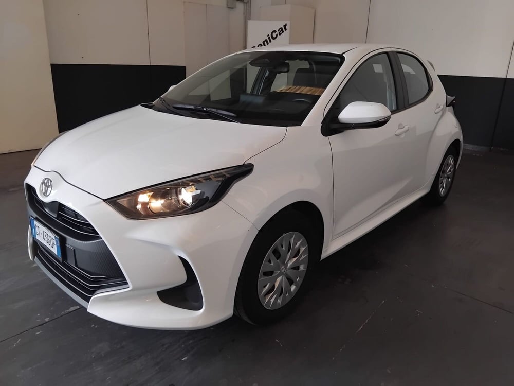 Toyota Yaris usata a Milano