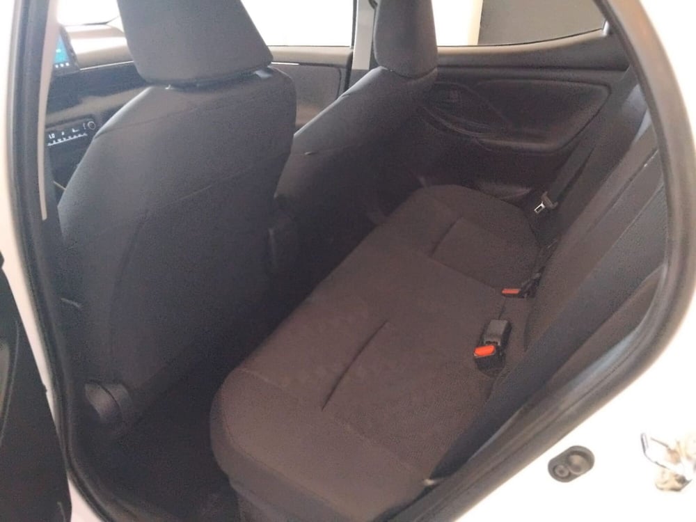 Toyota Yaris usata a Milano (11)