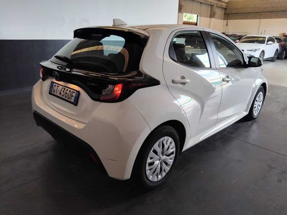 Toyota Yaris usata a Milano (8)