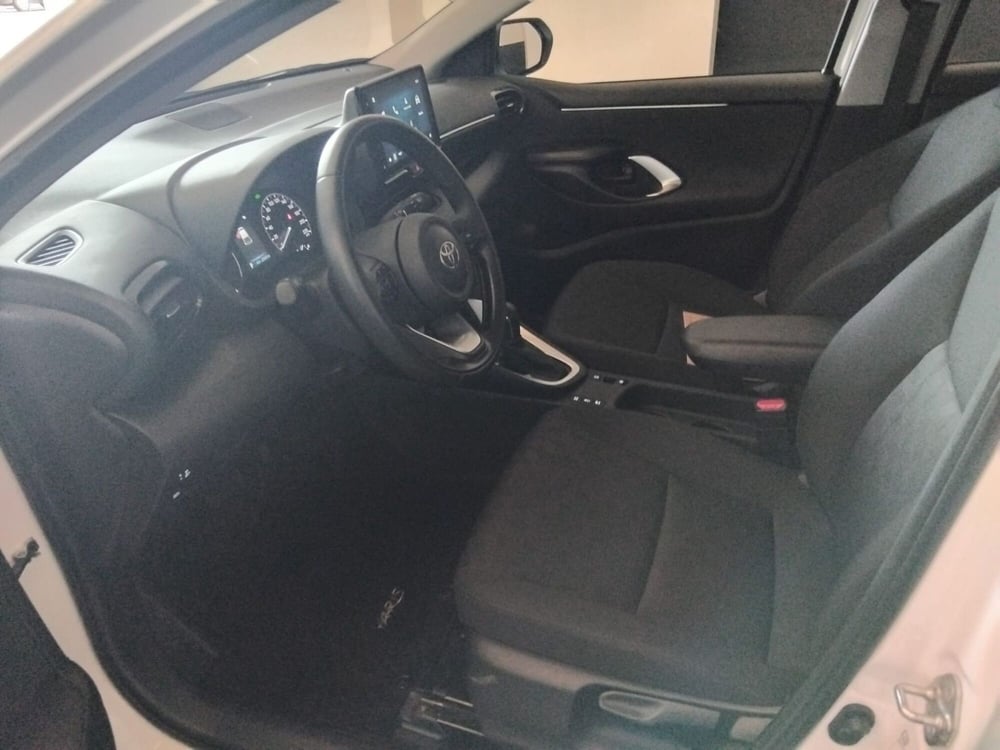 Toyota Yaris usata a Milano (9)