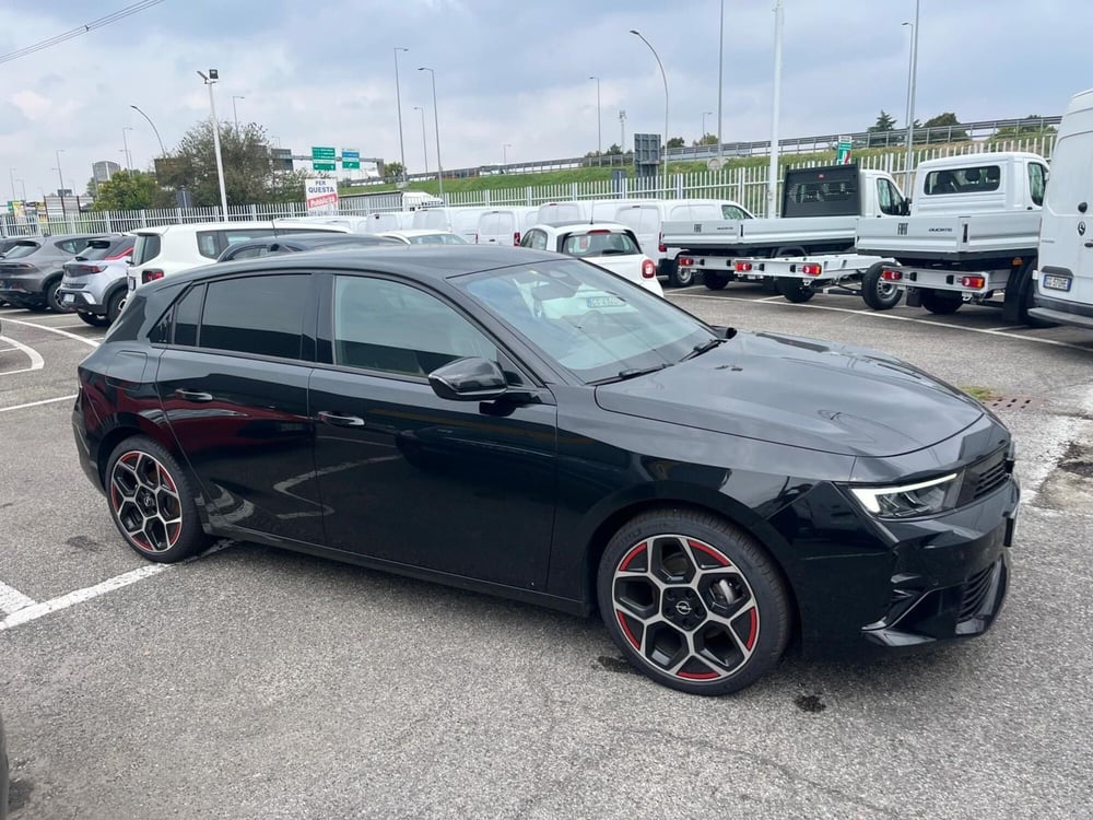 Opel Astra usata a Milano (5)