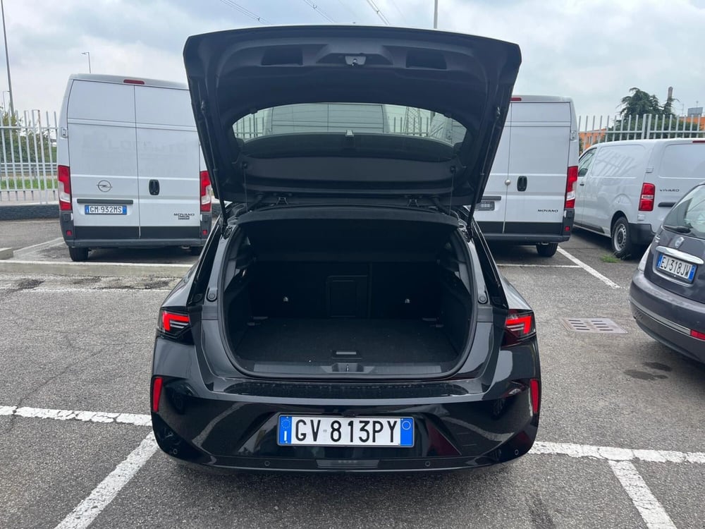 Opel Astra usata a Milano (9)