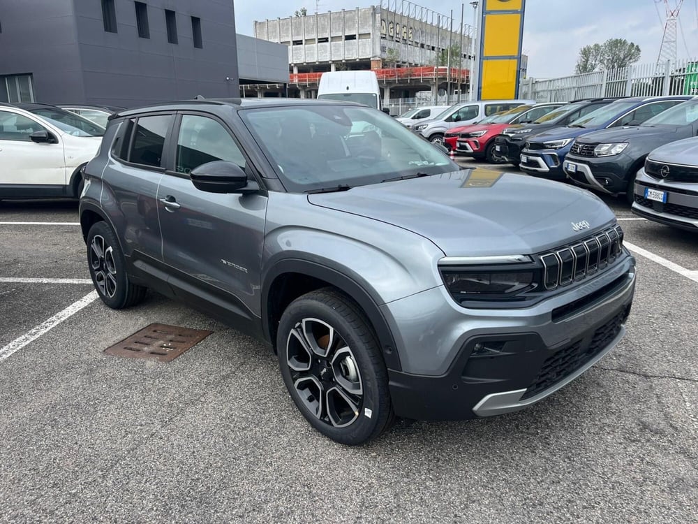 Jeep Avenger nuova a Milano (3)