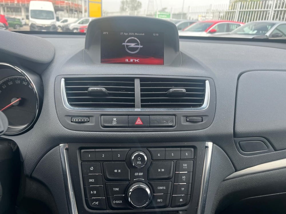 Opel Mokka usata a Milano (15)