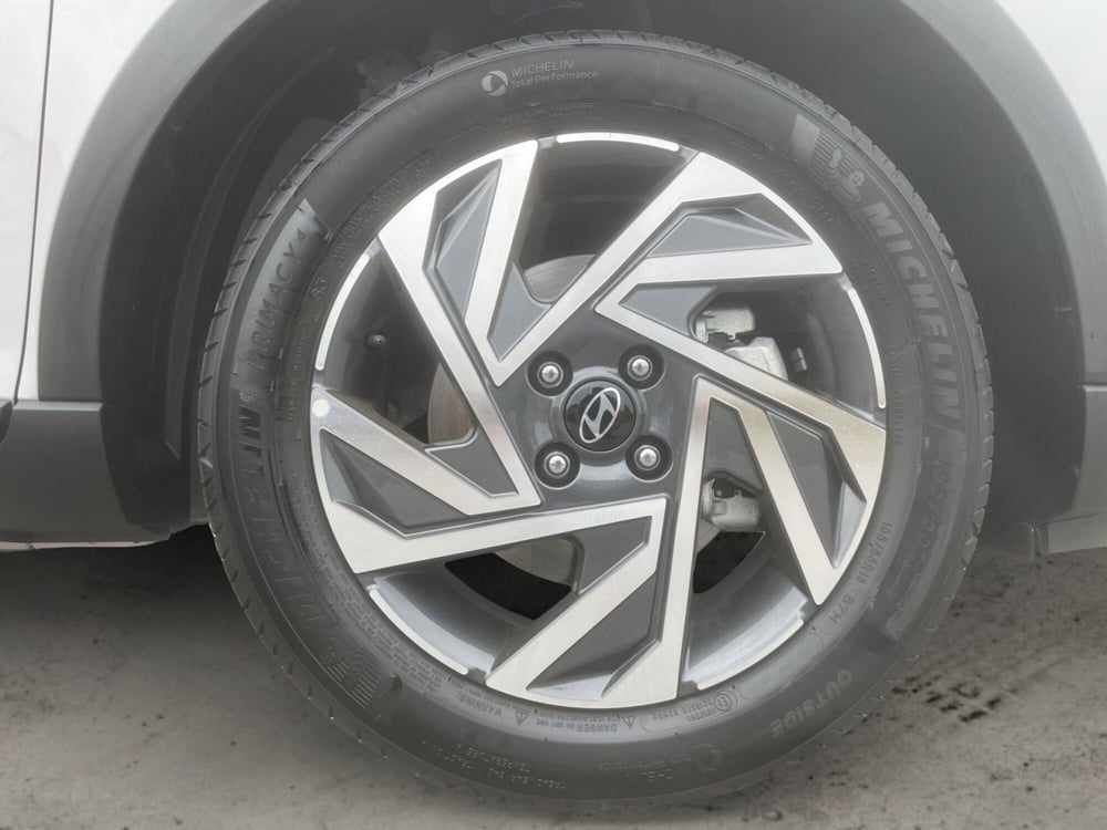 Hyundai Bayon nuova a Pistoia (15)
